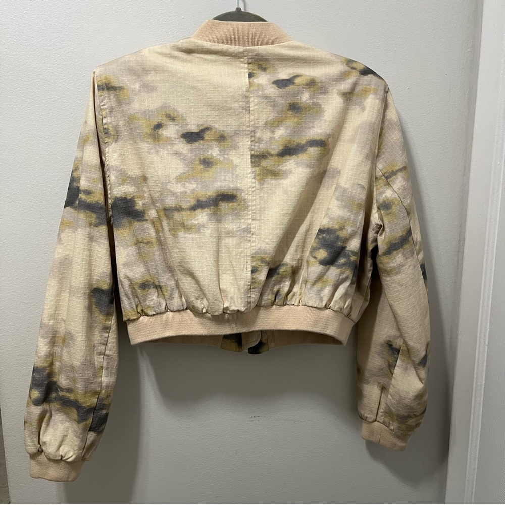 BEIGE BOMBER JACKET BY ZARA - Picture 10 of 11